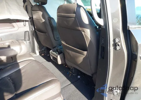 2018 Honda Odyssey Touring from USA, damaged, VIN 5FNRL6H8XJB066893